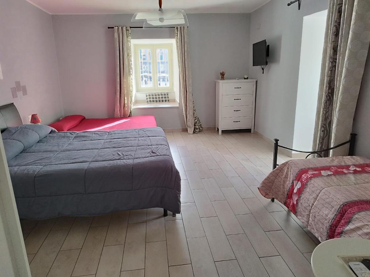 Piazza Dante 22 Apartment Napels Buitenkant foto